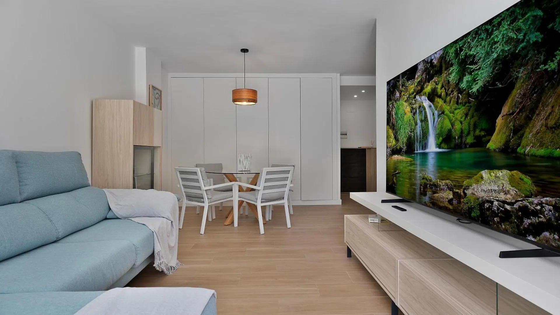 Lorcrisur Apt Near Puerto Banus Marbella